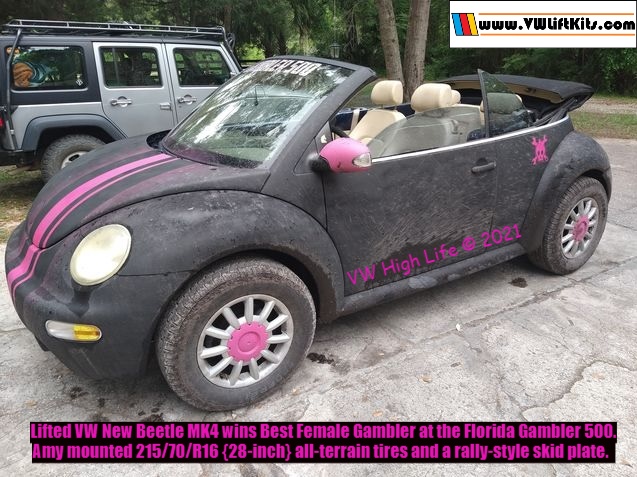 Amy won the Best Female Gambler Racer at the Florida Gambler Race 2021. Her Bug has 28-inch tires & a skid plate.